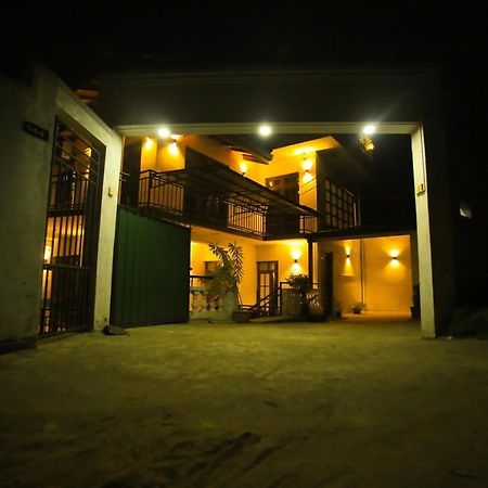 Kandyan Fo Rest المظهر الخارجي الصورة
