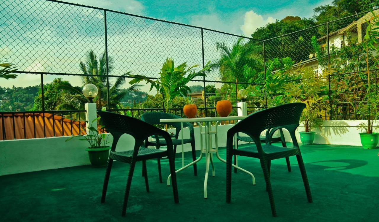 Kandyan Fo Rest المظهر الخارجي الصورة